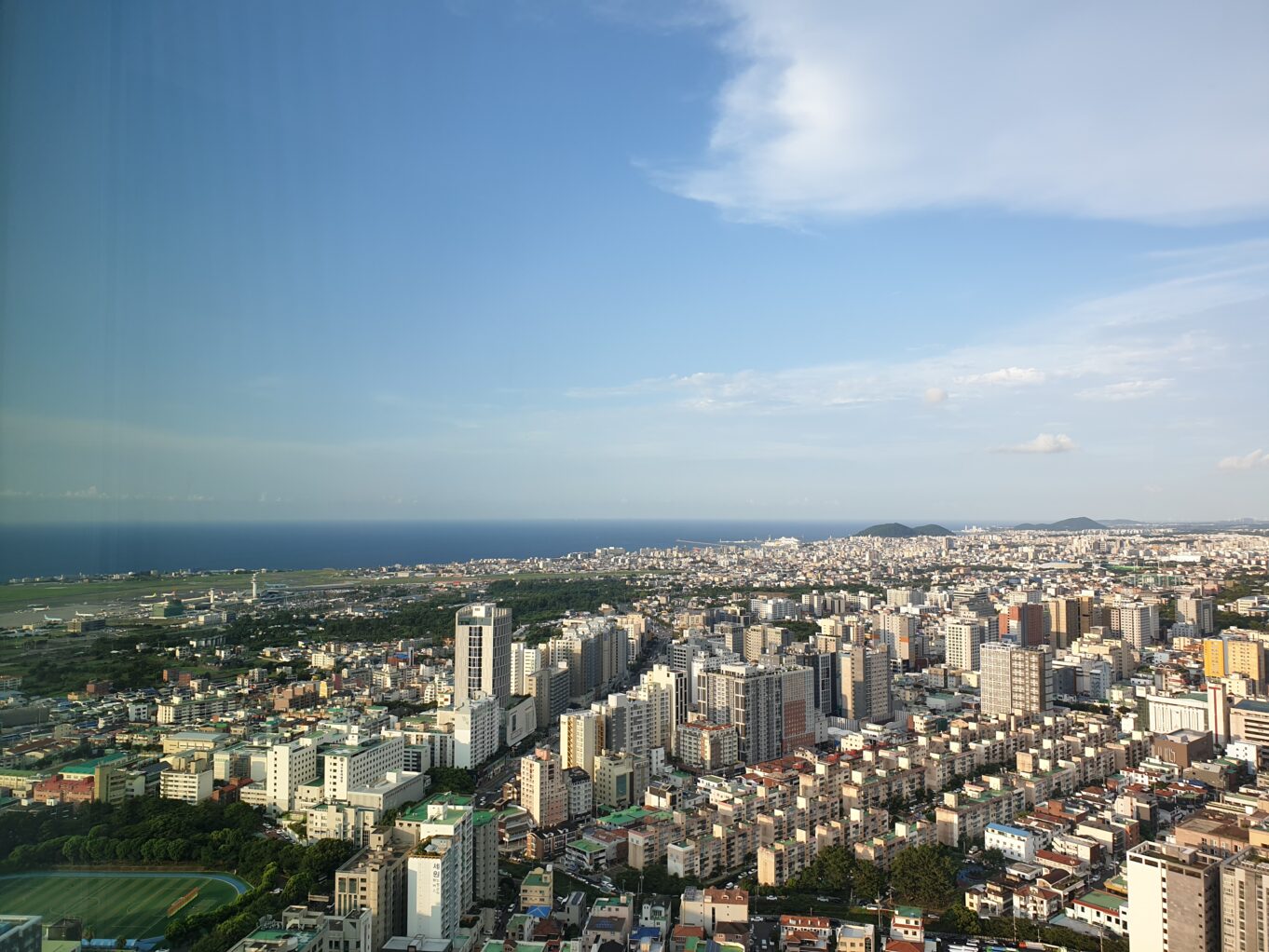 a city with many buildings