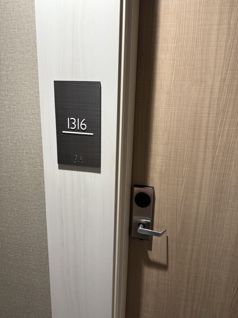 문 손잡이, 문, 핸들, 벽, 실내