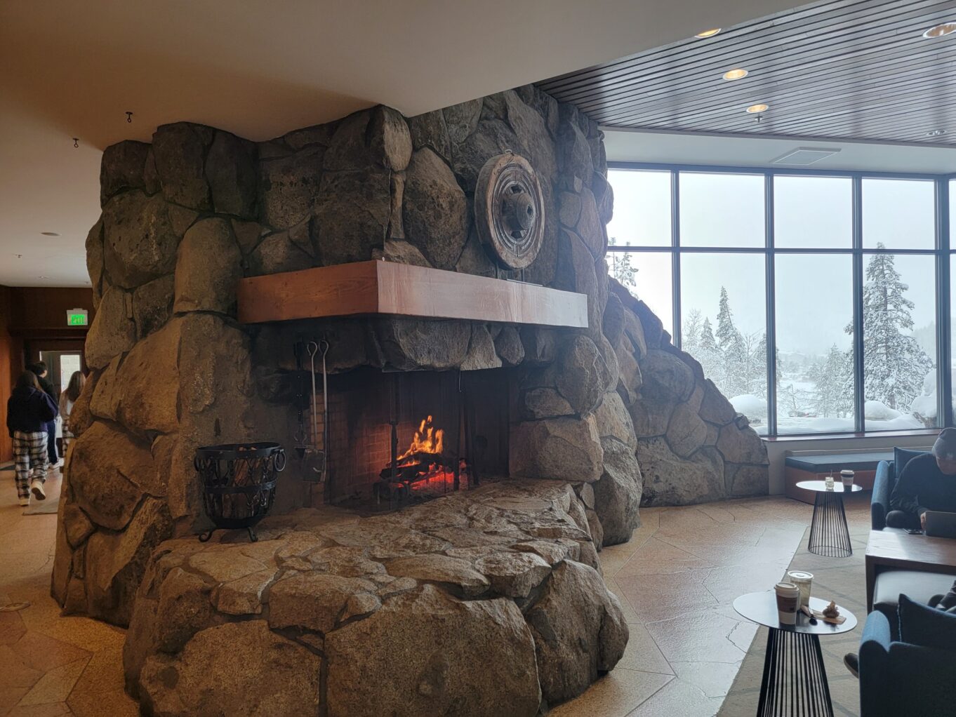 건물, 난로, 돌, 벽, 천장, 실내, 야외, 바위, 지상, 바닥