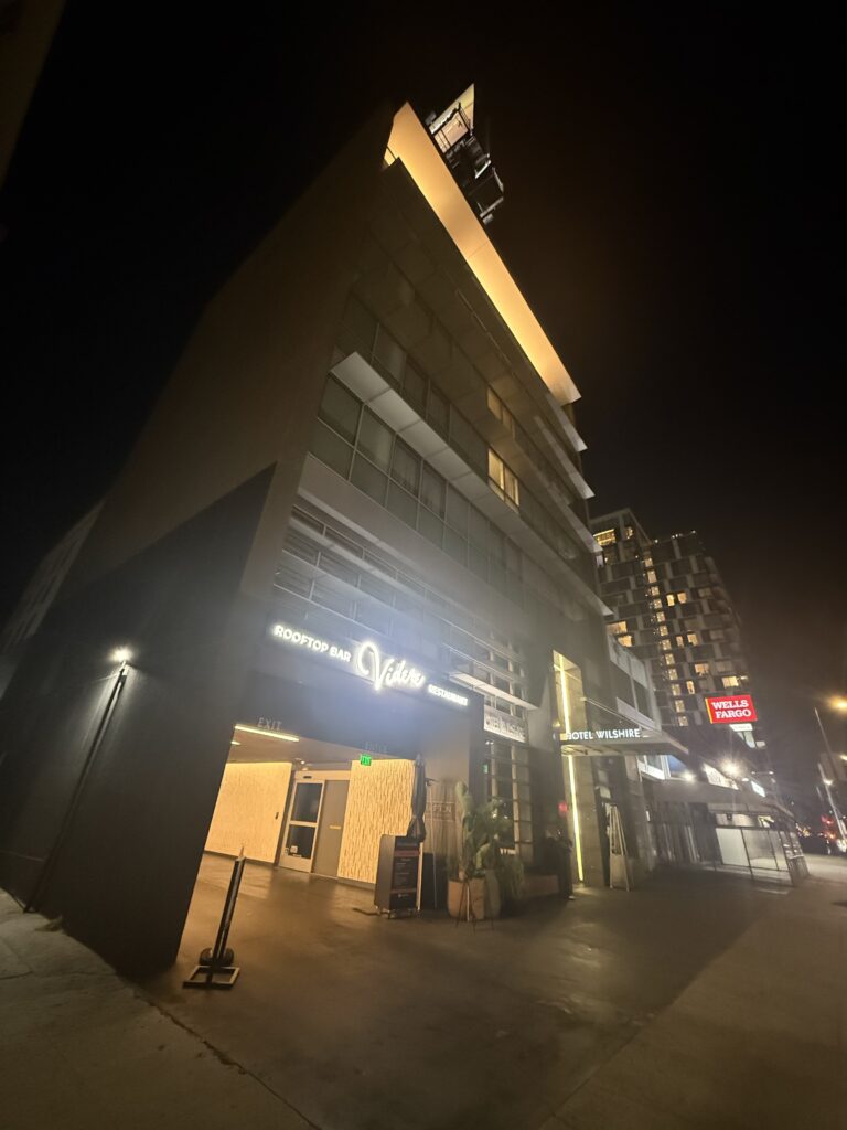 건물, 하늘, 야외, 밤, 시티, 빛, 지상, 거리