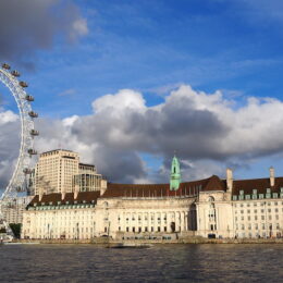 구름, 야외, 하늘, 관광명소, 물, 건물, 관람차, 보트, 시티, 큰, 강, 여행