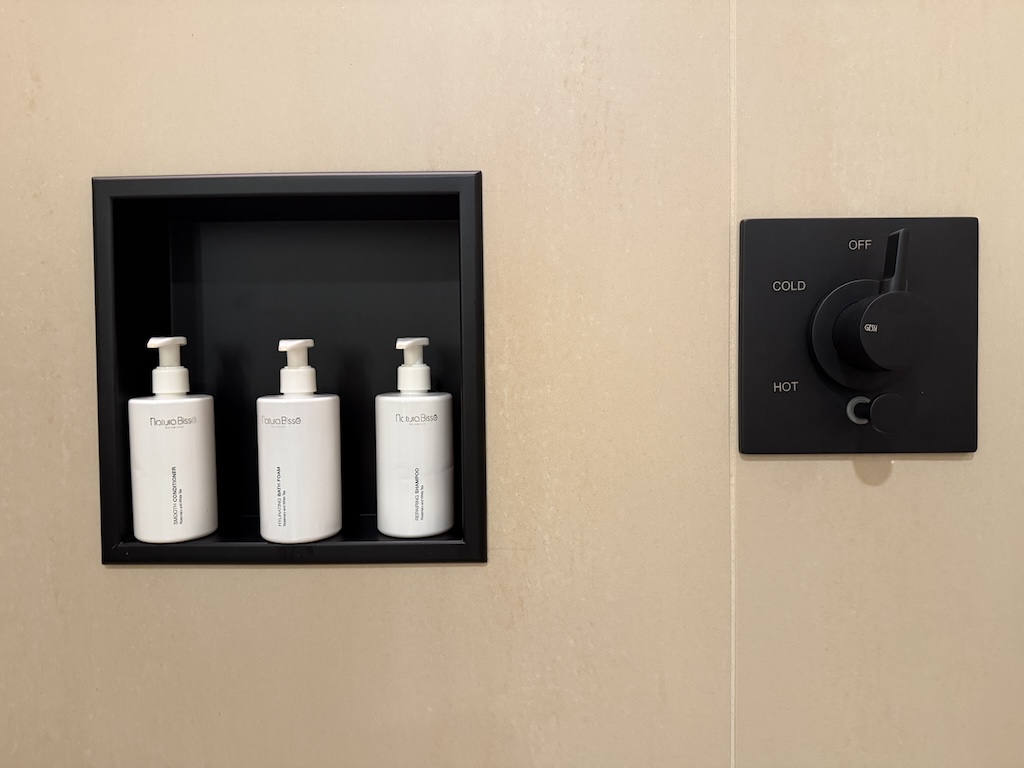 벽, 실내, 실린더, 예술