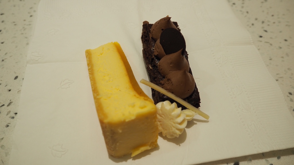 낙농, 스낵, 디저트, 치즈, 음식, 슬라이스, 가공 치즈, 실내, 초콜릿