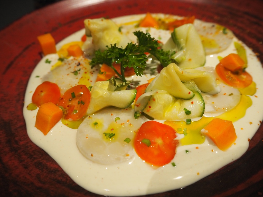 음식, 요리, 식재료, 가니쉬, 접시, 채식주의자 음식, 레시피, 실내, 채소, 화이트, 당근, 토마토