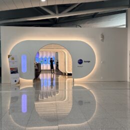 실내, 벽, 바닥, 인테리어 디자인, 로비, 픽스처, 천장, 청결함, 바닥재, 예술, 전시회