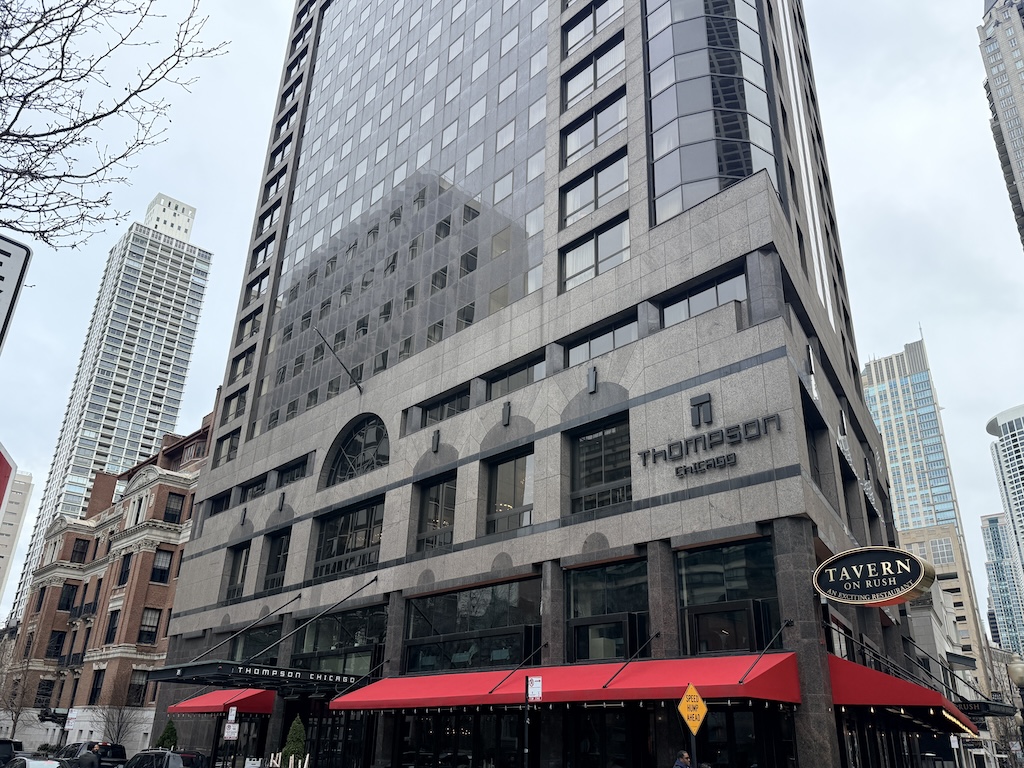 야외, 건물, 하늘, 상업용 건물, 혼용, 다운타운, 대도시, 도시 지역, 수도권, 마천루, 타워 블록, 거리, 시티, 여행