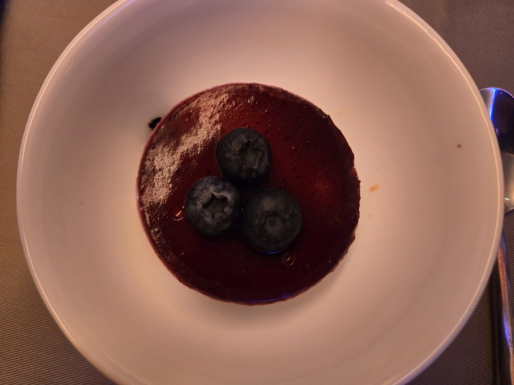 접시, 디저트, 베리, 과일, 달콤함, 실내, 테이블, 음식, 식물, 레드, 초콜릿