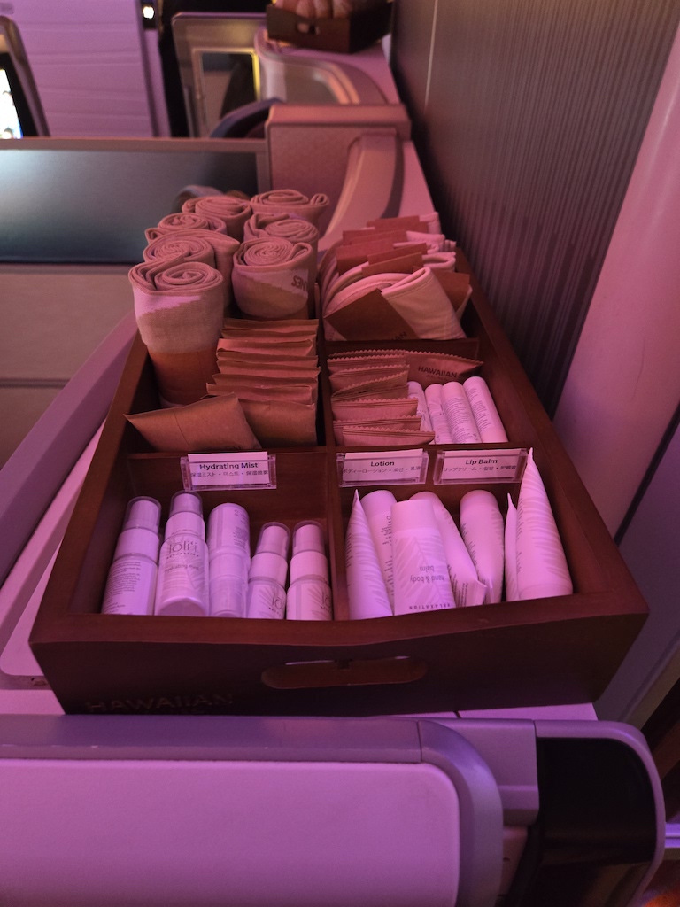 실내, 음식, 상자, 핑크, 벽, 용기